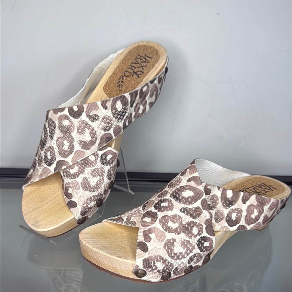 Jax & Bard Wood Clogs Heeled size 39 NWOT